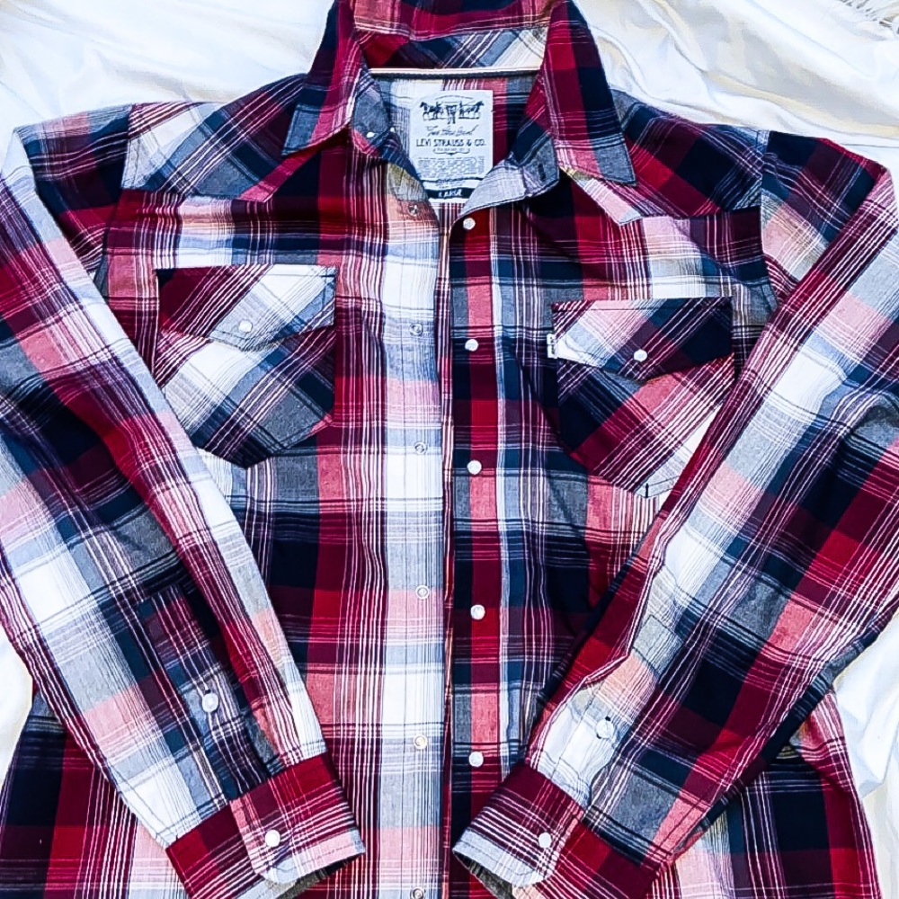 men's large levi's flannel